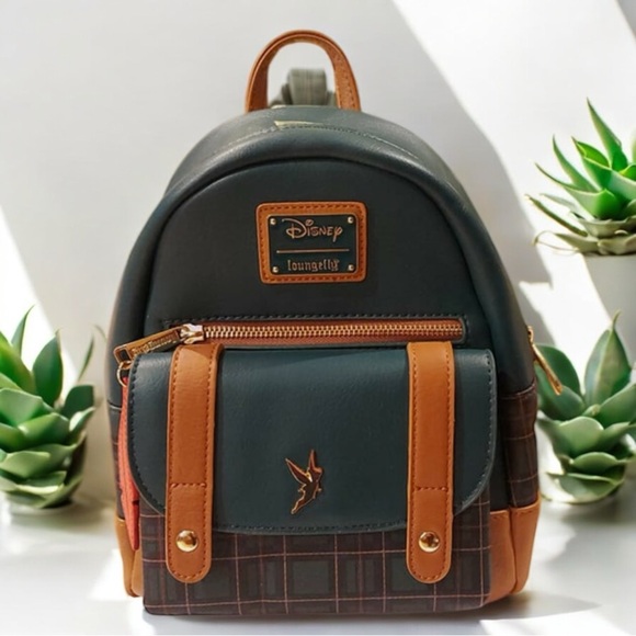 LOUNGEFLY - LIMITED EDITION Disney PETER PAN main image 6